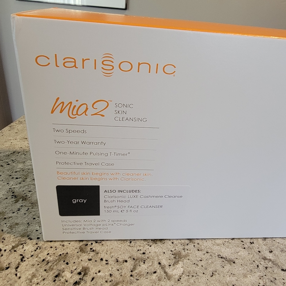 Clarisonic Mia 2 brush